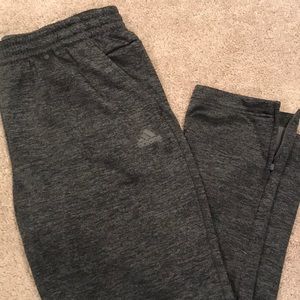 Adidas Fleece Lined sweatpants Men’s Large